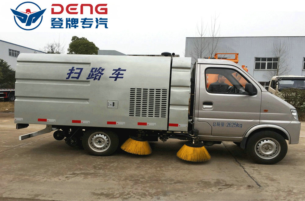 長(cháng)安小型掃路車(chē)_07