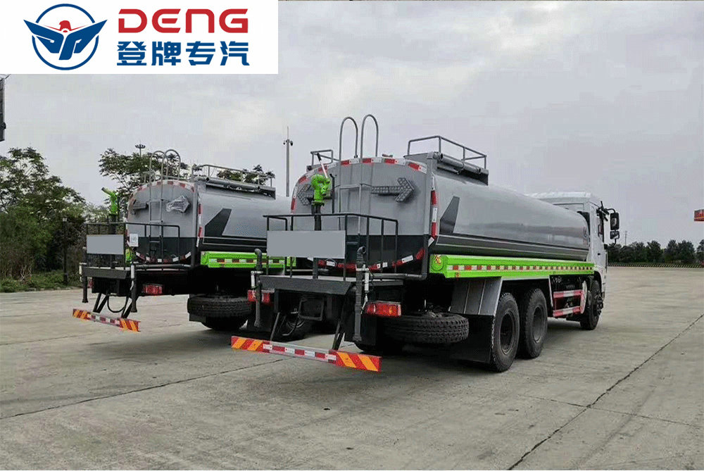 國六東風(fēng)后八輪灑水車(chē)_11